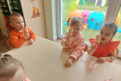 e1d1c9ad-ebde-4b1a-80be-2c7c372710bb