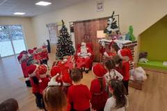 384562861_1379598649636752_7808008392557275488_n